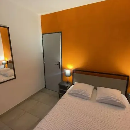 Le Relais Des Cols Pensjonat Cozzano