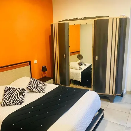 Le Relais Des Cols Konukevi Cozzano